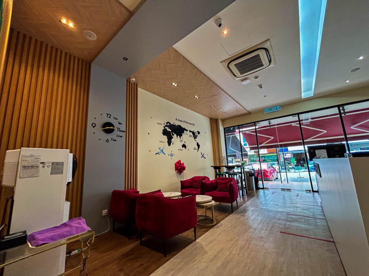 Cel Hotel Скудай Екстериор снимка