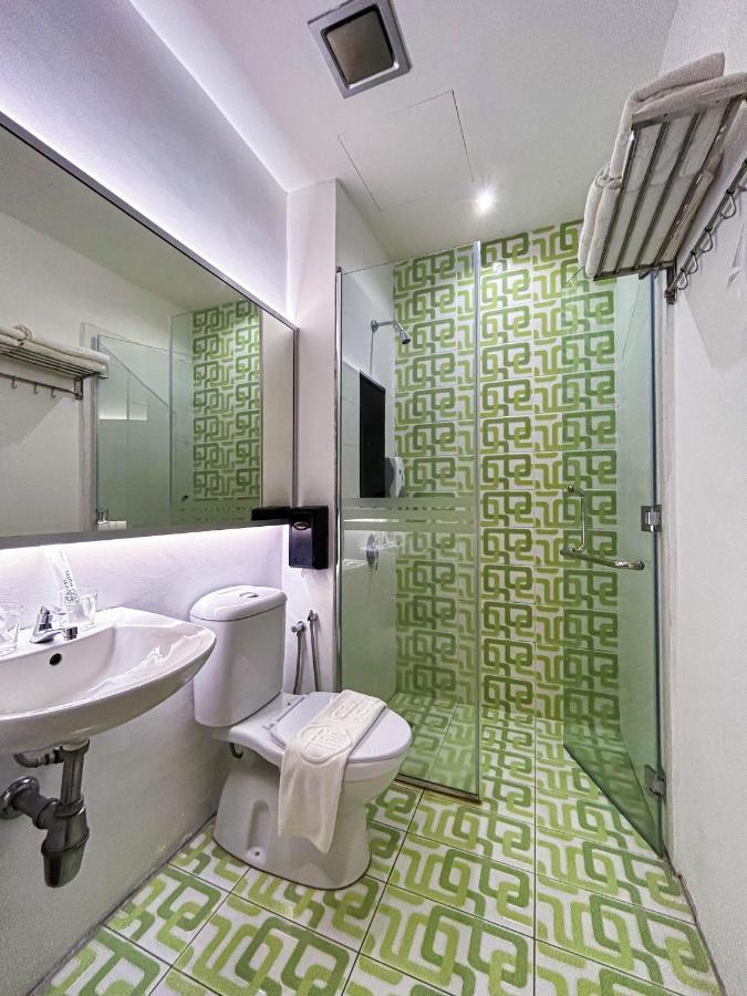 Cel Hotel Скудай Екстериор снимка
