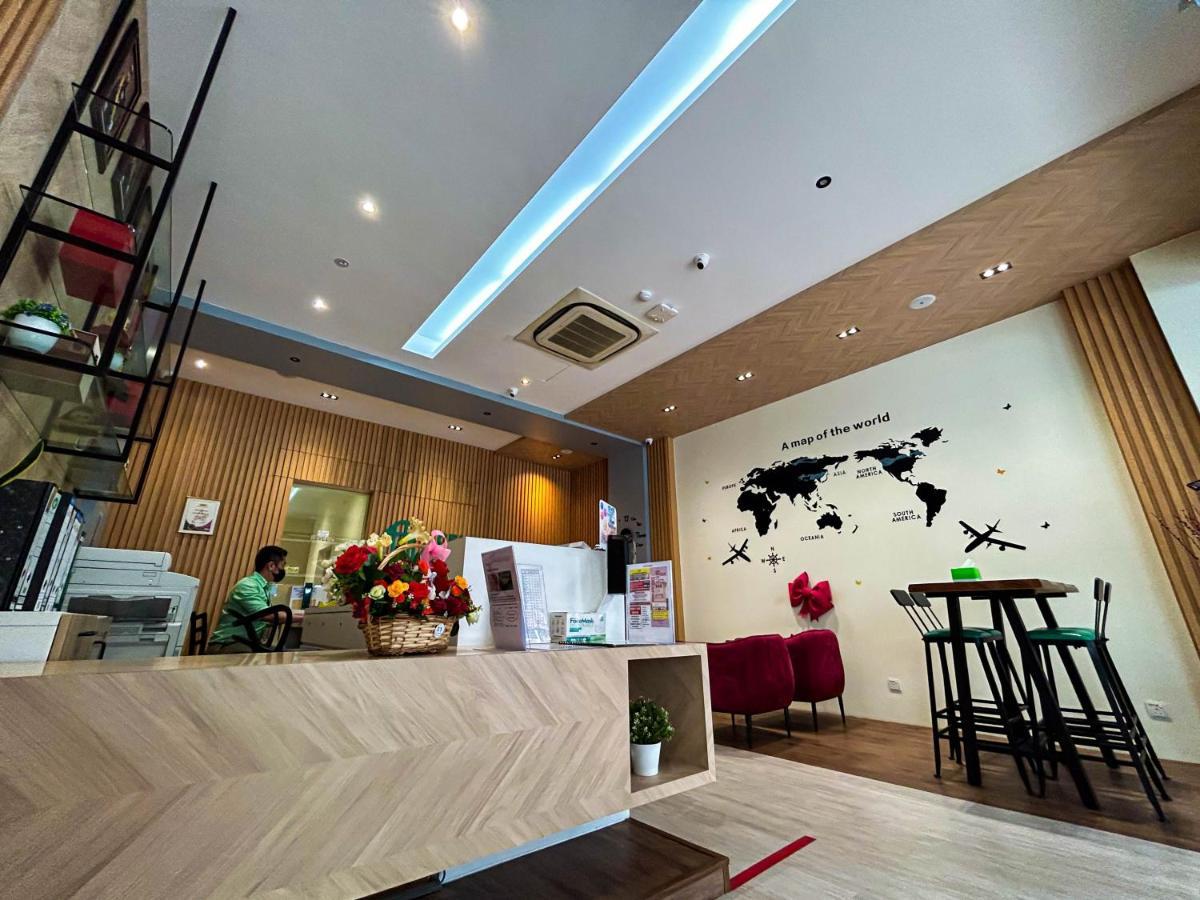 Cel Hotel Скудай Екстериор снимка
